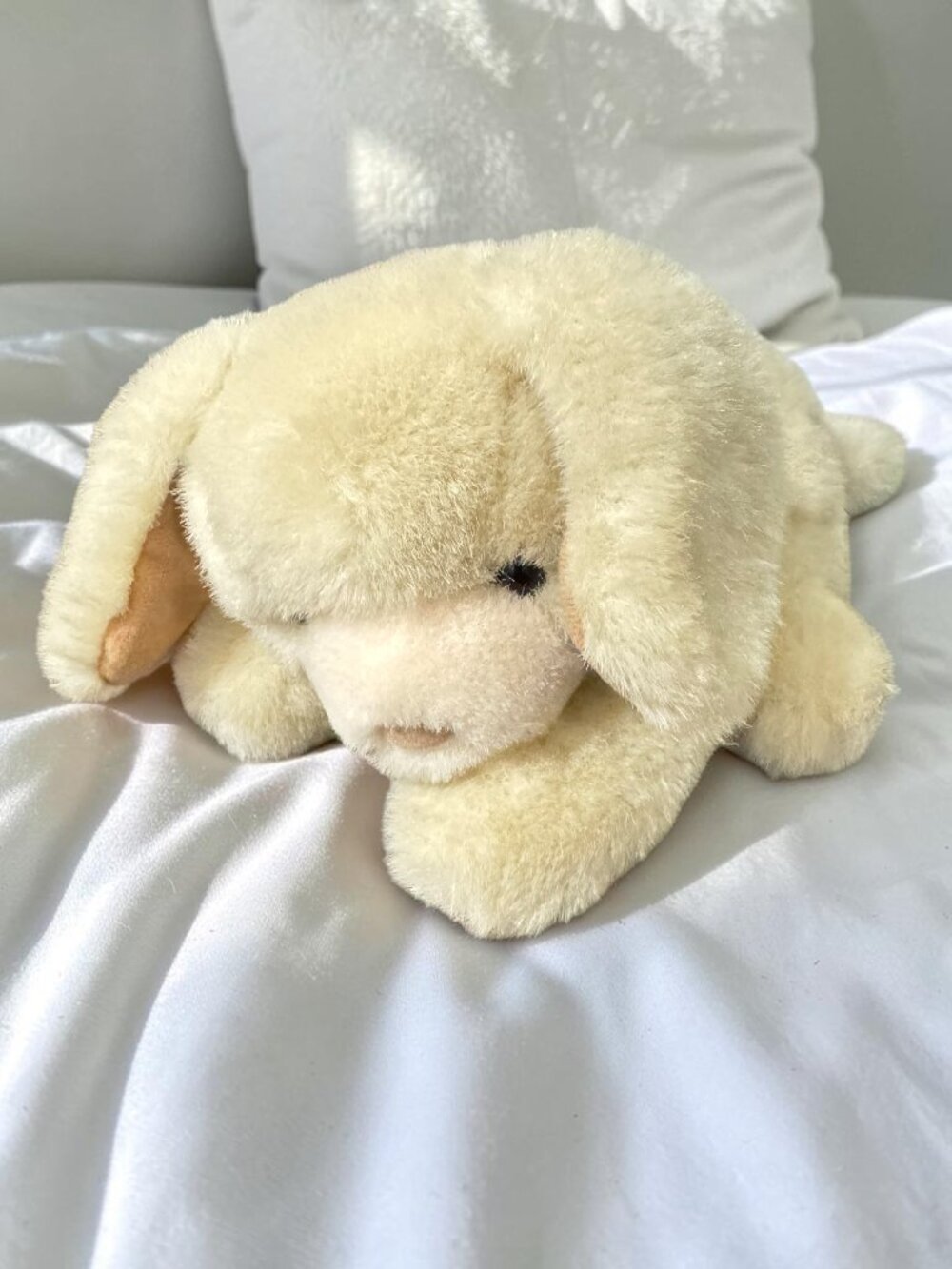 Vintage America Wego Fiesta Plush Bunny Rabbit Cream Off White 1991 Toy